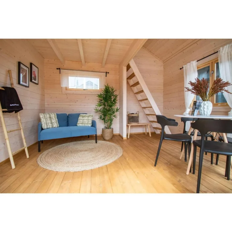 Fellin-Sauna-Cabin-Interior-Client-1