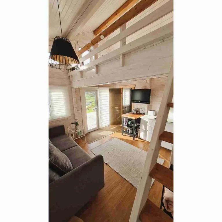 Fellin-Sauna-Cabin-Interior-Client-2