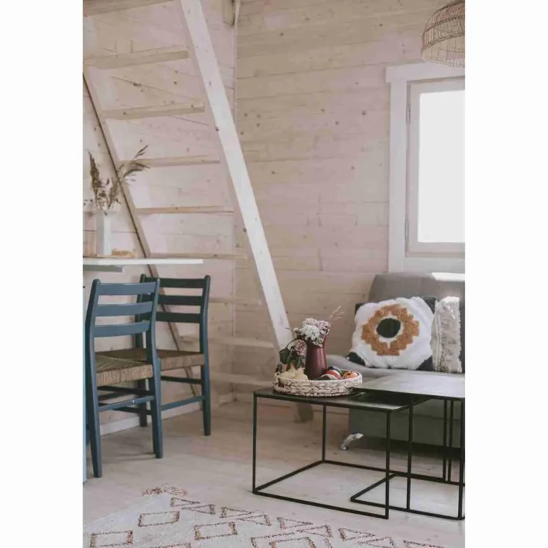 Sauna-Cabin-Fellin-Summerhouse-furnished-interior