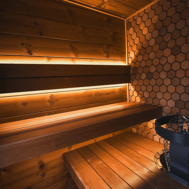 Leil Viva 180 sauna bench and lit hexagon wall