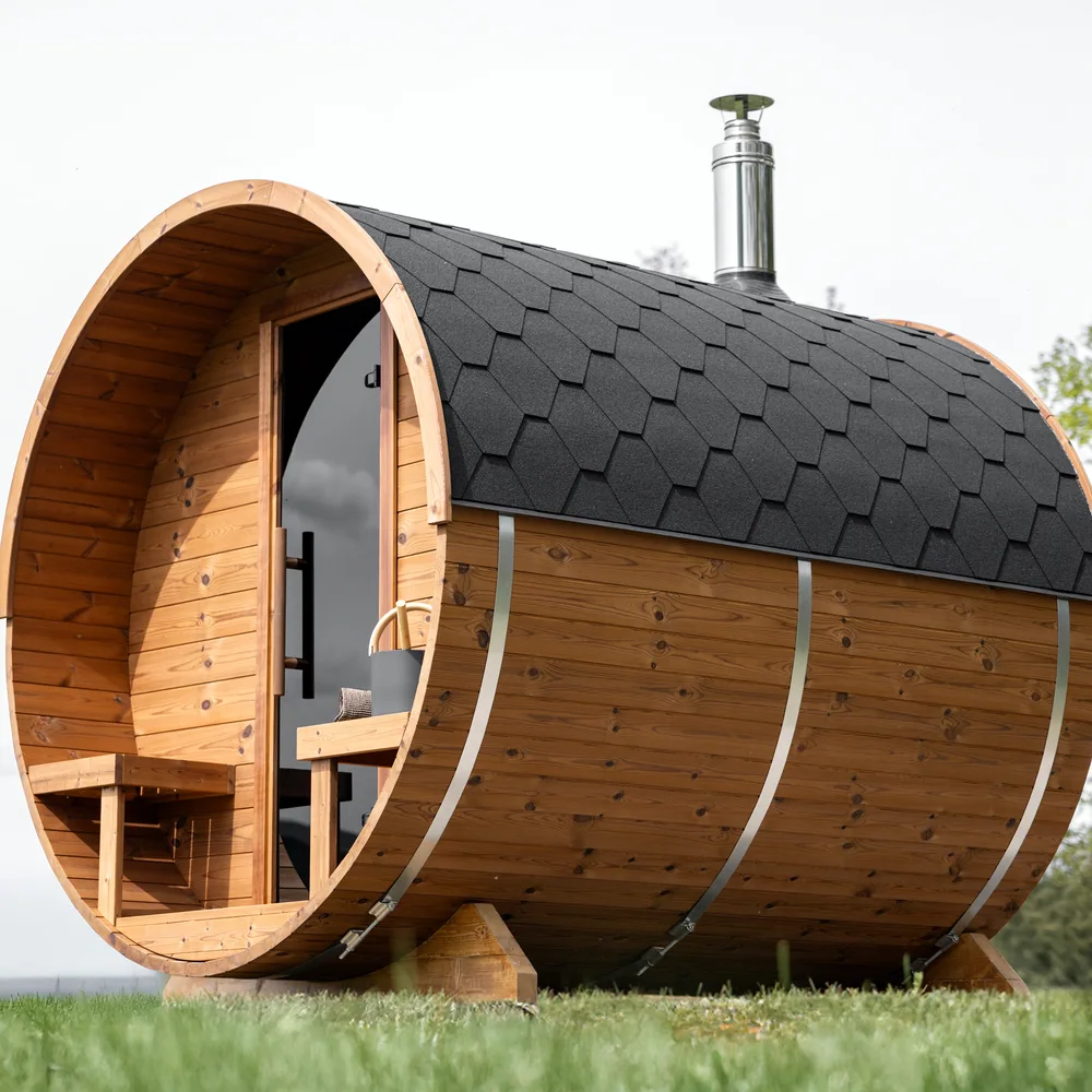 Lerra Plus barrel sauna seen from the side