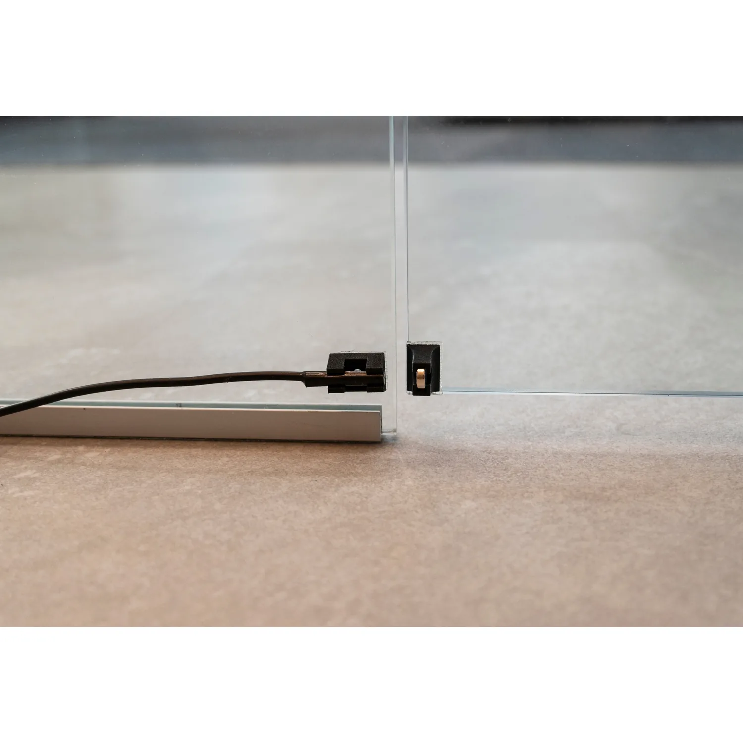 Harvia door sensor on the frame with the magnet on the door